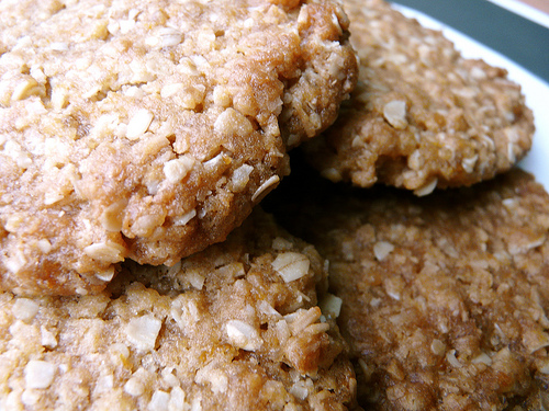 Anzac_biscuit