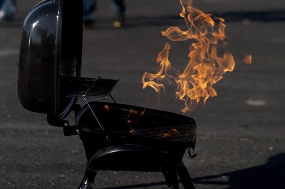 Tailgating Techniques for the Modern Grillsperson (AUDIO)