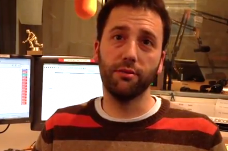 Dan Takes the 60-Second Stir Fry Challenge at WNYC (VIDEO)