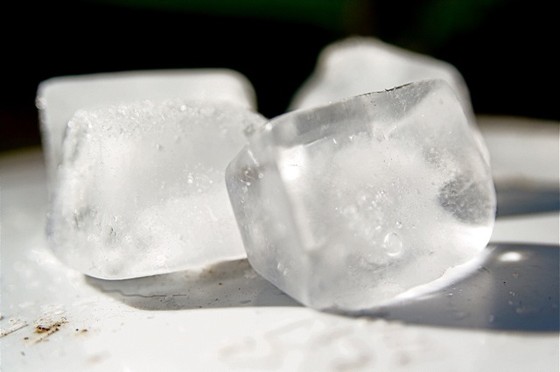 The Crucial Issue of Surface-Area-to-Volume Ratio of Ice Cubes (AUDIO)